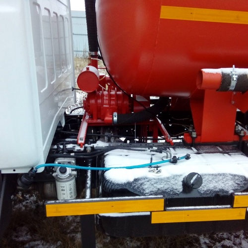Установка вакуумного ассенизаторского оборудования КО-522 на шасси ГАЗ КомТехМаш фото 11